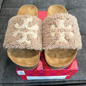 Tory Burch Double T Shearling Flatform